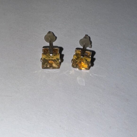 6.72Mm Square Clear Cz And Sterling Post Earrings - Picture 7 of 13